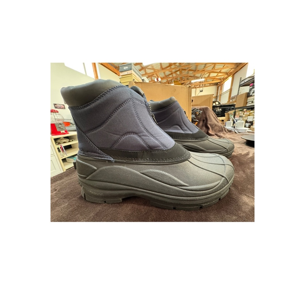 Weatherproof Vintage Men's Gray Winter Boots size 13